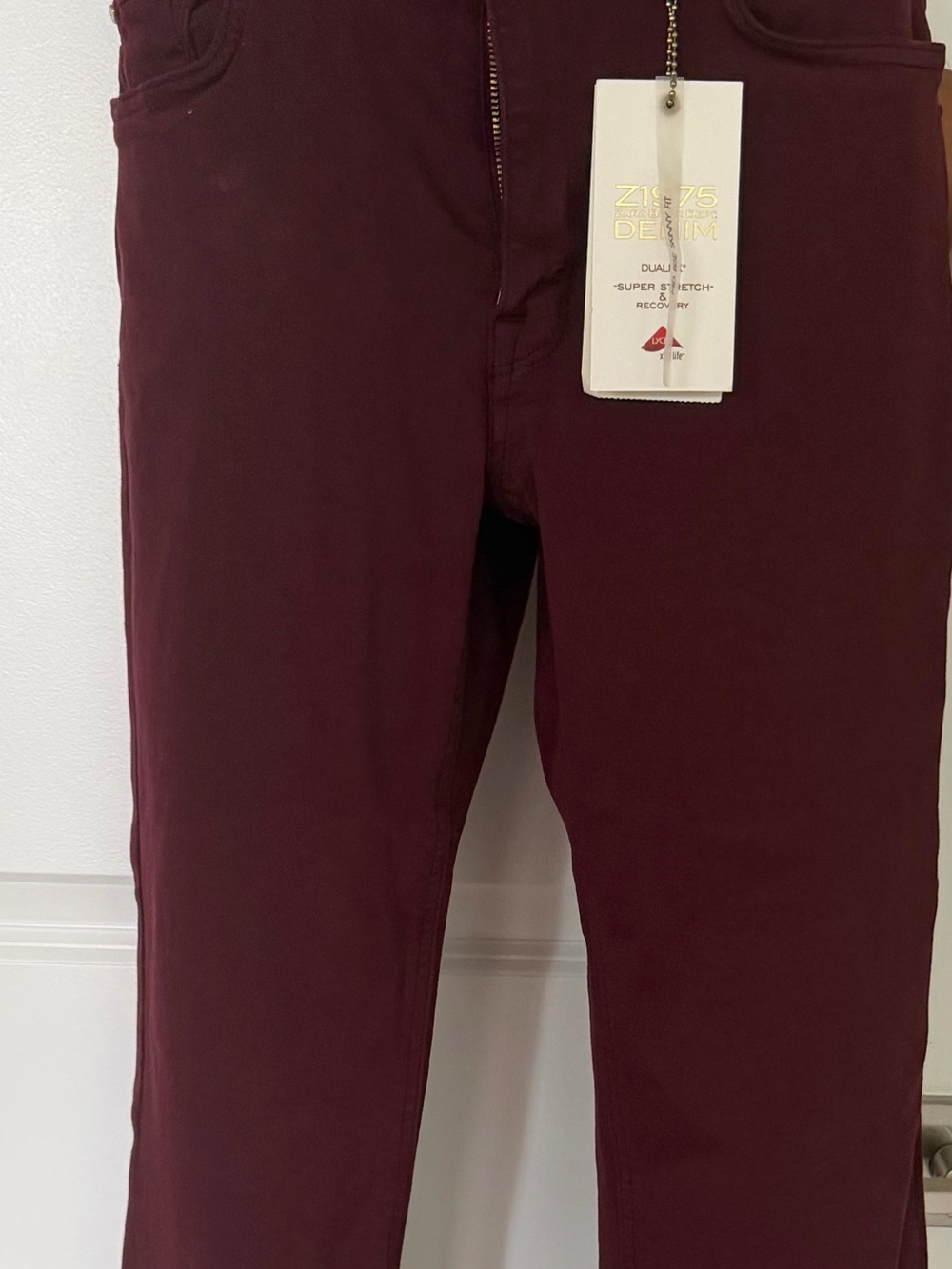 Women's Stretch Chinos in Deep Burgundy